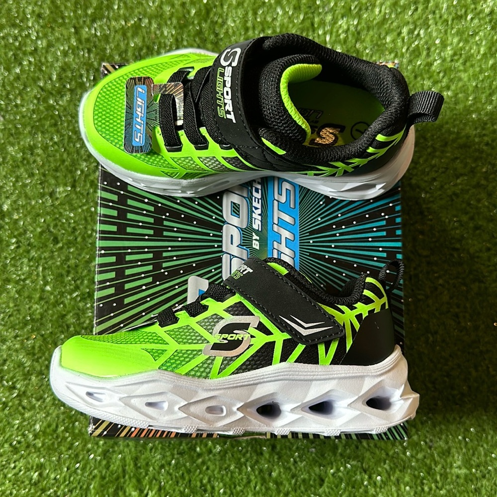 Sketchers Light Up Boys Shoes
